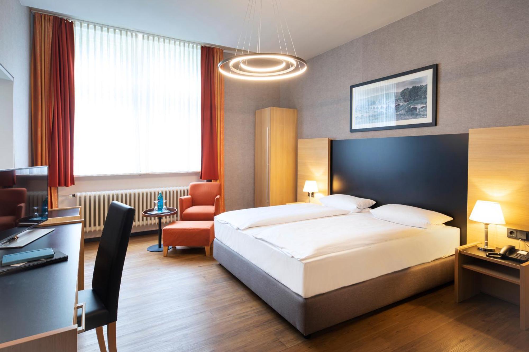 Roomingtons Hotel Franziskushoehe Lohr Exteriér fotografie