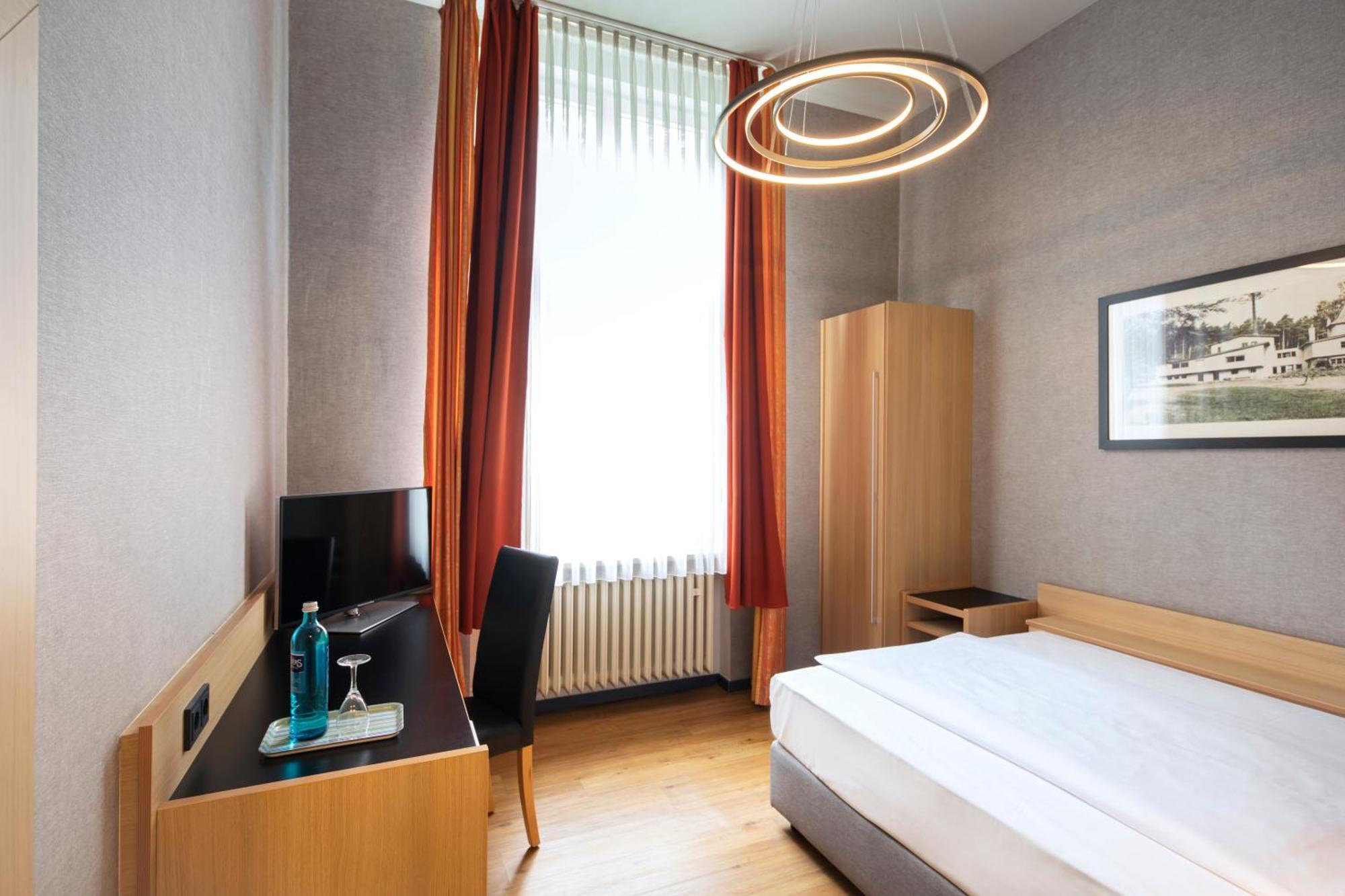 Roomingtons Hotel Franziskushoehe Lohr Exteriér fotografie
